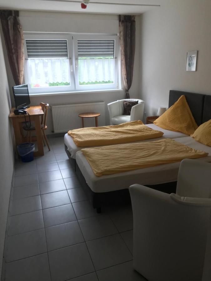 Hotel Kaufmann Rommerskirchen Экстерьер фото